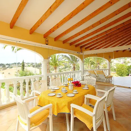 Villa Bombilla *